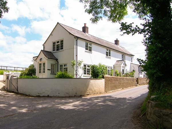 The Old Smithy Villa Bridport Exterior photo