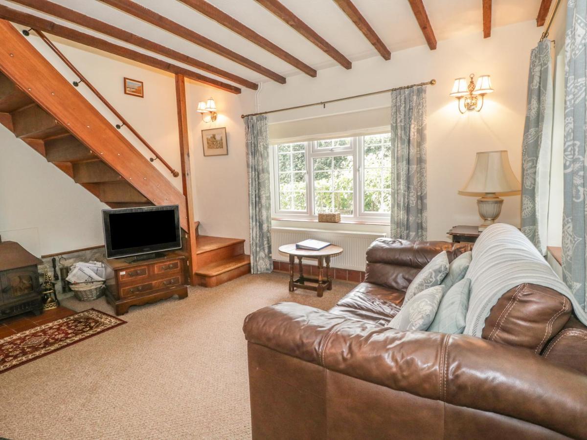 The Old Smithy Villa Bridport Exterior photo